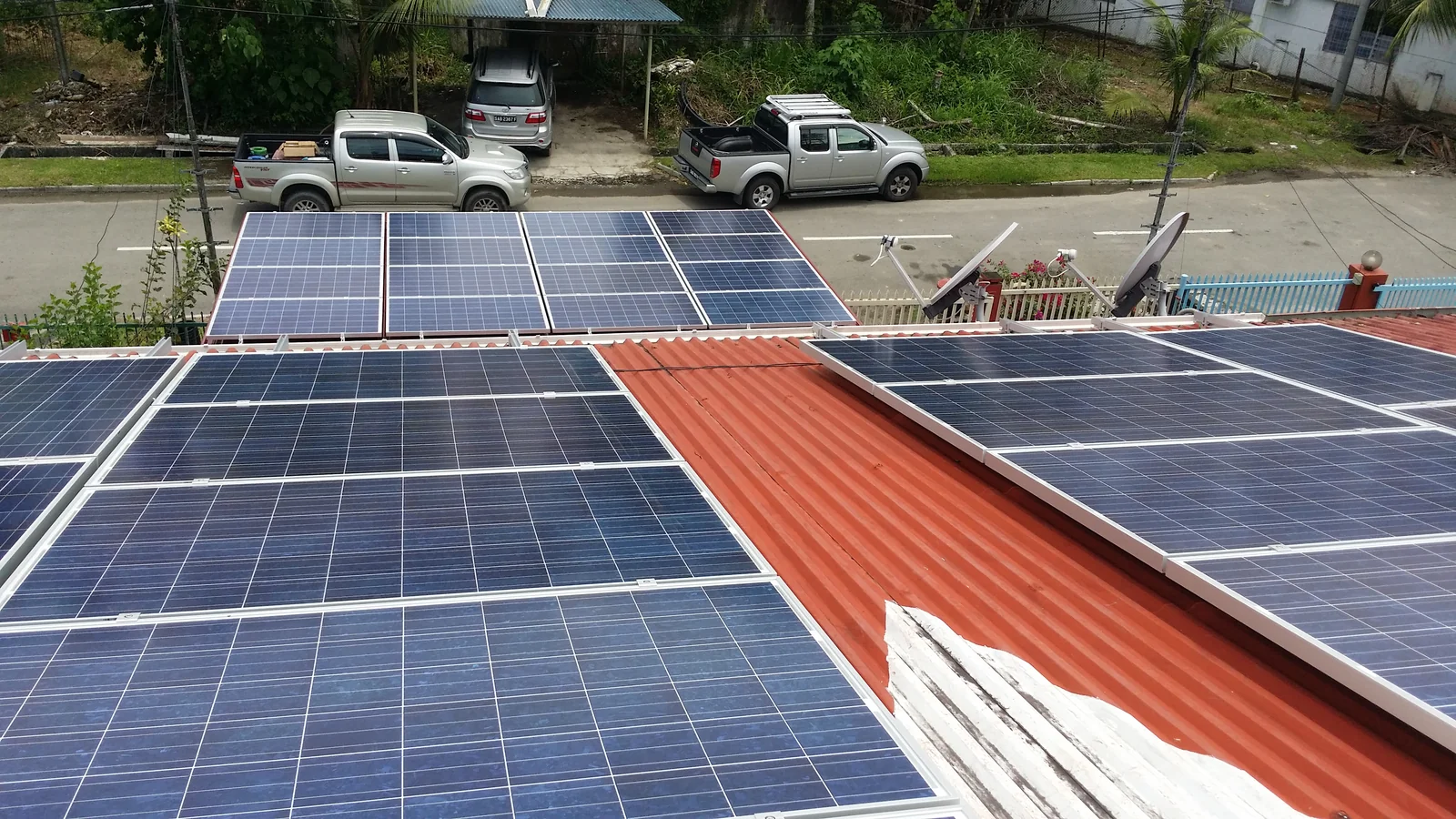 Residential rooftop solar installation at Lot 2 Taman Menggatal, Sabah